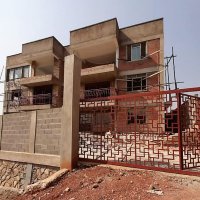 bm_exterior_entrance